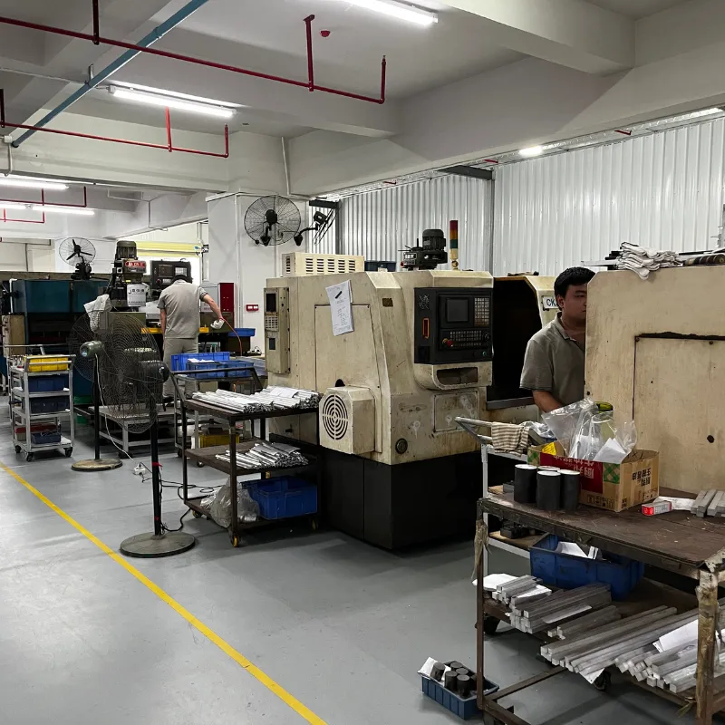 Hardware-Workshop.webp